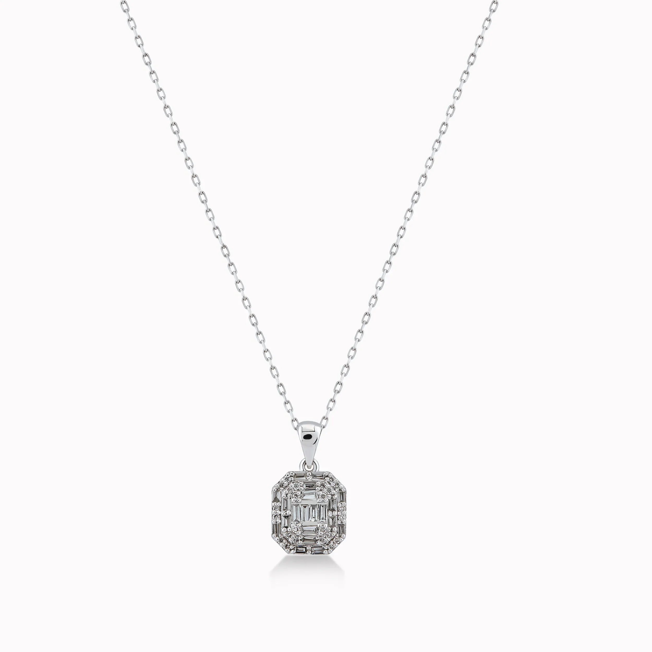 Lant cu Pandantiv Aur Alb 18K cu Diamante 0.22ct